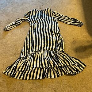 Size XXL Johnny Cota black and white striped dress